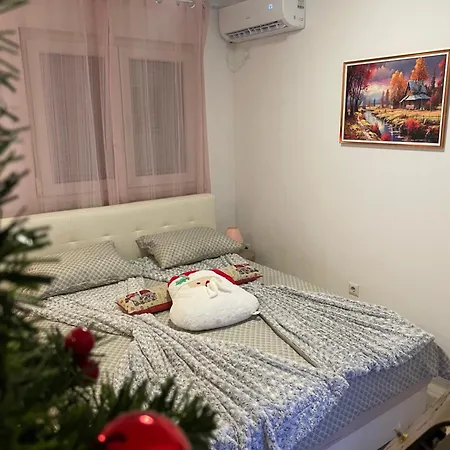 Διαμέρισμα 34 *
